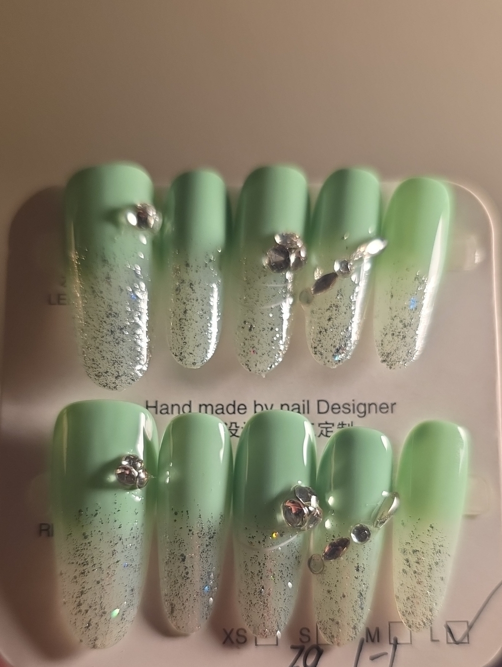 Handmade Mint Green Rhinestone Ombre Press-On Nails Size Large